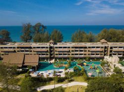 Maikhao Palm Beach Resort